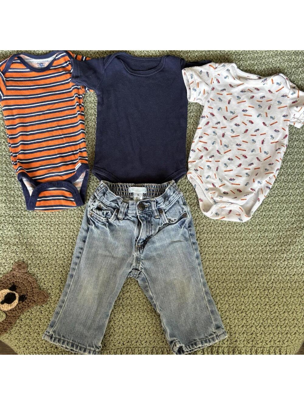Baby Boy Clothes Lot 6-9 Mo, 4 Piece, Short Sleeve Bodysuits & Jeans Comfy Cute